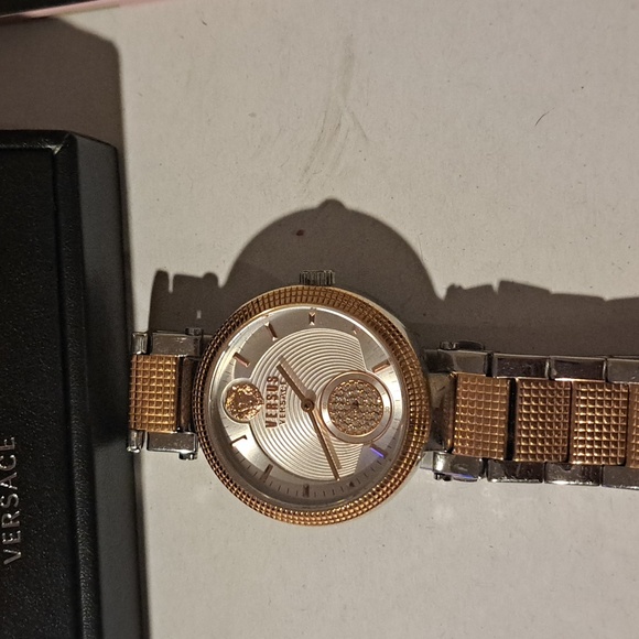 Versace versus rose gold and sterling silver watch. 8 in - Picture 4 of 5